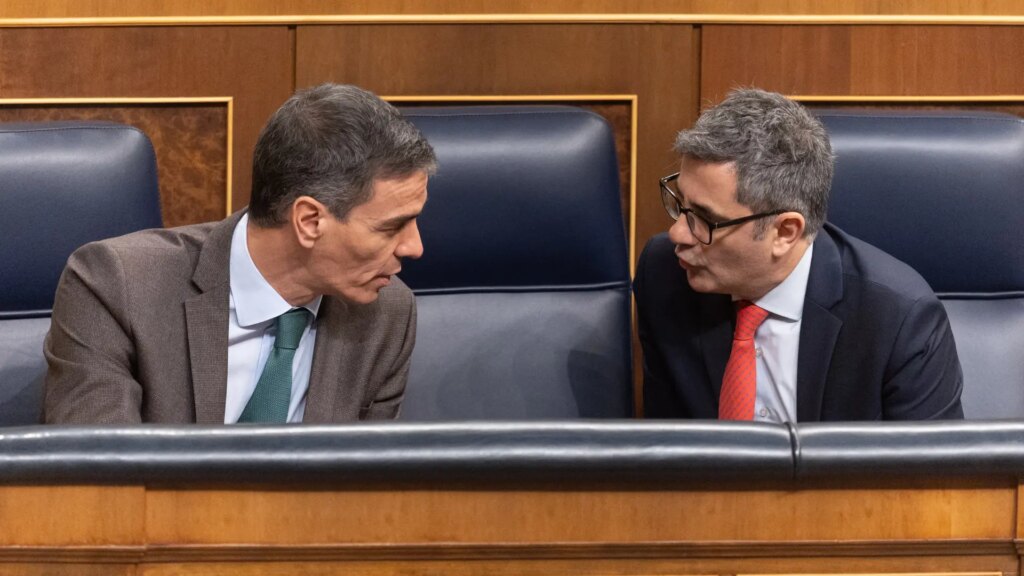 El Gobierno rectifica y trocea en dos decretos las pensiones y las medidas antidesahucio recortadas para intentar atraer a Junts