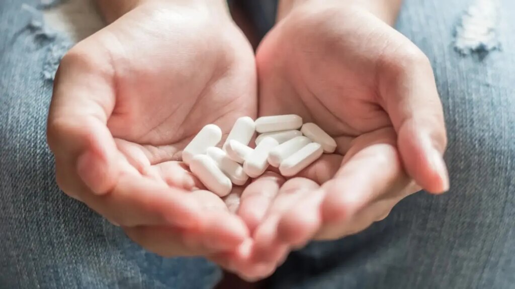 La farmacóloga Laura Redondo alerta del peligro del ‘reto del paracetamol’ en menores por riesgo de daño hepático grave