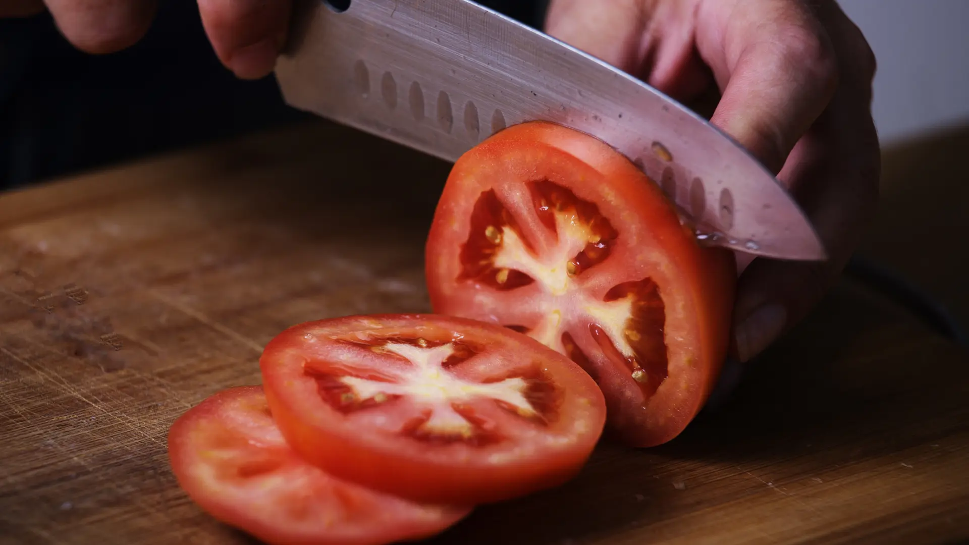 Por qué hay que dejar reposar el tomate antes de comerlo, según el chef Dani García Por qué hay que dejar reposar el tomate antes de comerlo, según el chef Dani García