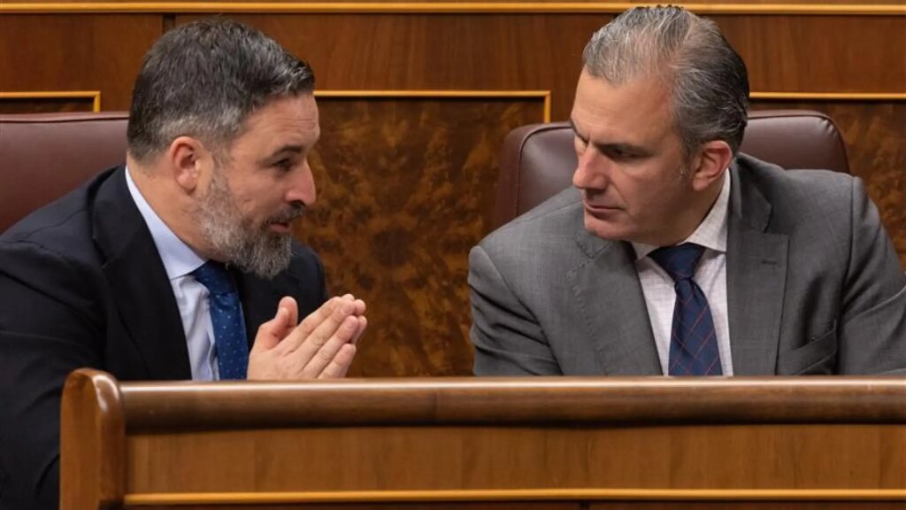 Vox expulsa a Ortega Smith por desobedecer la orden de dejar de ser portavoz del Ayuntamiento de Madrid