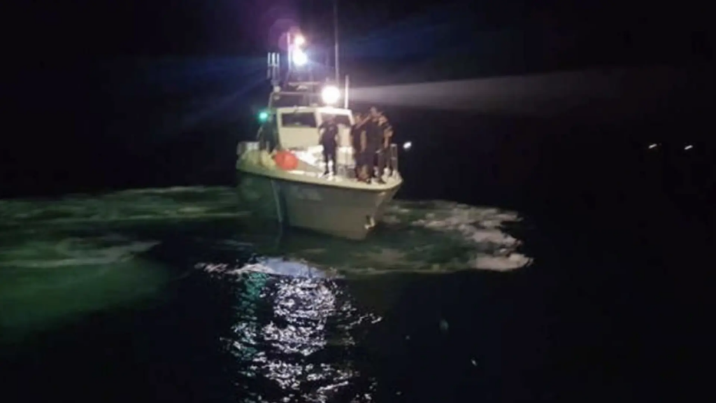 al menos 14 inmigrantes muertos tras un choque con los guardacostas griegos