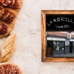 Un bar de Madrid hace posible el bocadillo imposible: oreja y morcilla