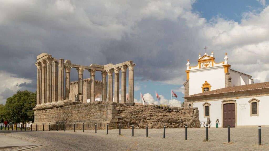 Escapada gastronómica por San Valentín: tradición, vino y cocina alentejana en una ciudad Patrimonio de la Humanidad