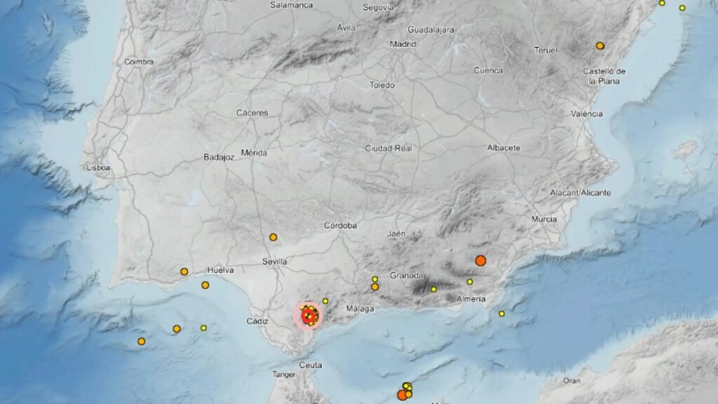 dos seísmos de magnitud 3,8 y 2,4 se sienten en Ubrique y en varios puntos de Málaga