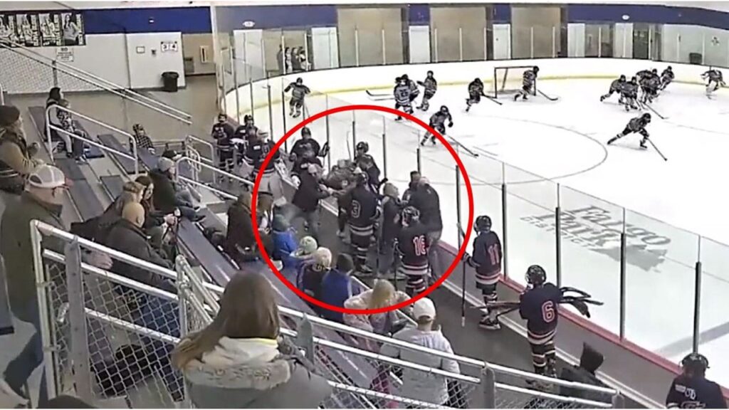 Tiroteo en partido escolar de hockey en EE.UU. deja tres muertos, incluido el atacante