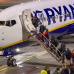 El truco de la caja de cartón para maximizar el espacio en tu bolsa de mano para viajar en avión: «Permite aprovechar cada rincón»