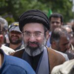 Irán nombra a Mojtaba, hijo de Alí Jamenei, nuevo líder supremo del país