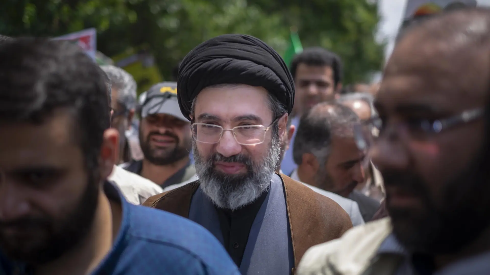 Irán nombra a Mojtaba, hijo de Alí Jamenei, nuevo líder supremo del país