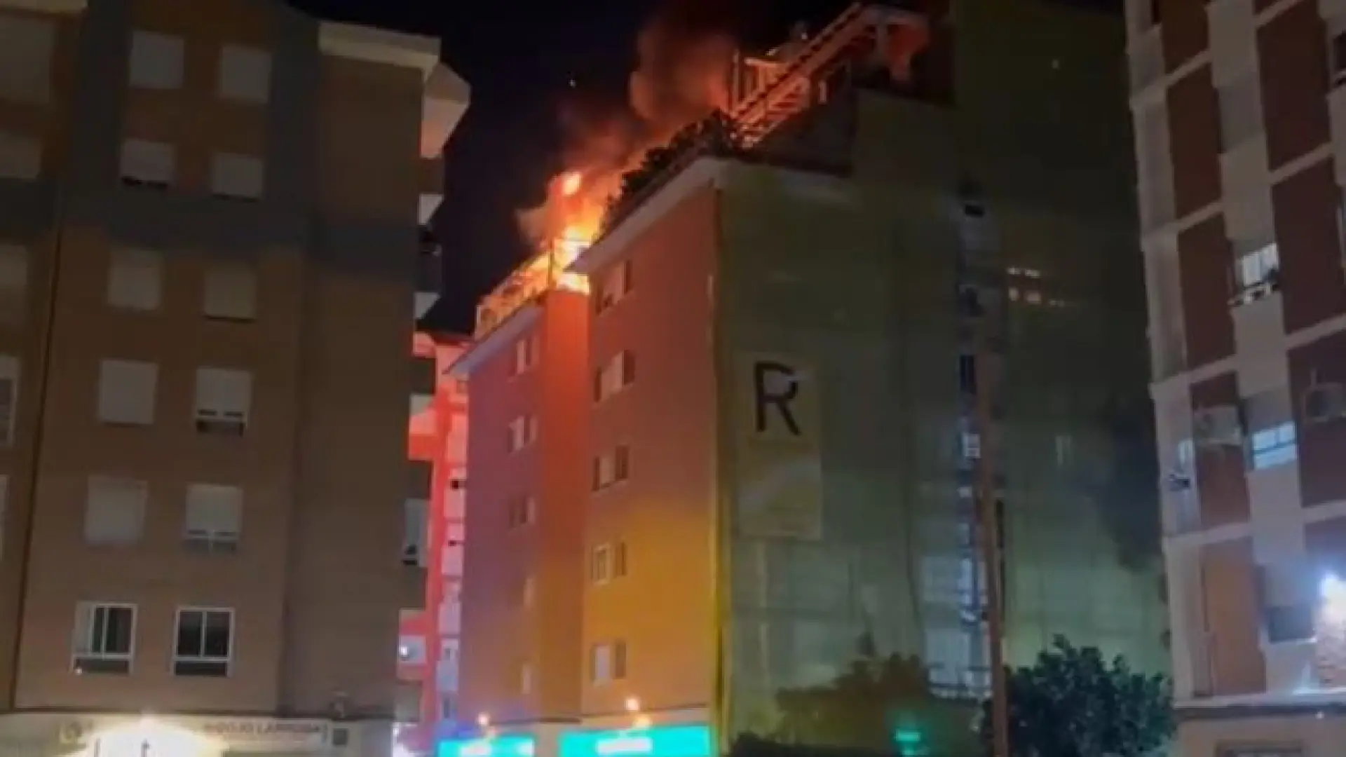 Muere un anciano de 102 años en el incendio de un ático en Murcia