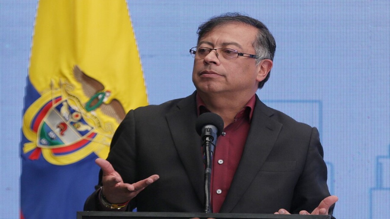 Nuevo escándalo en el Gobierno Petro: se usaron  billones de pesos en contratos a dedo. Advierten fines electorales