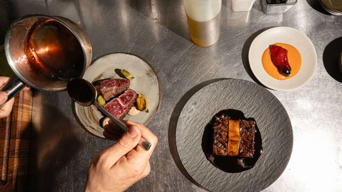 El sueño vasco de Diego Sánchez: cocinar para el barrio después de trabajar en la alta cocina internacional