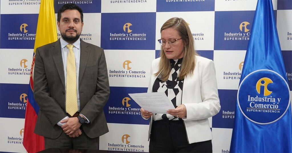 la ministra de Comercio le nombro reemplazo