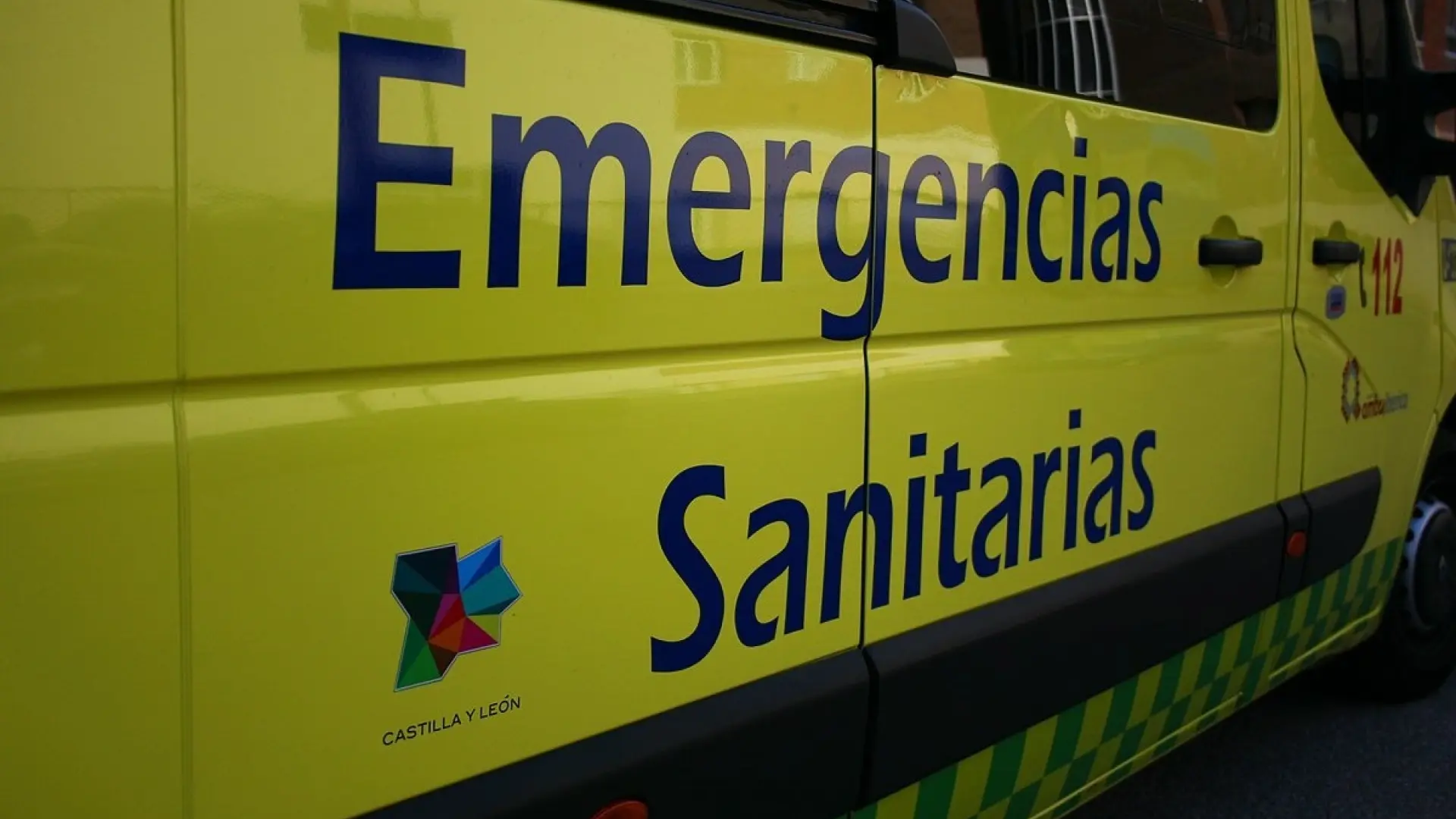 una chica de 20 años muerta y cinco heridos por una granizada en la A-601