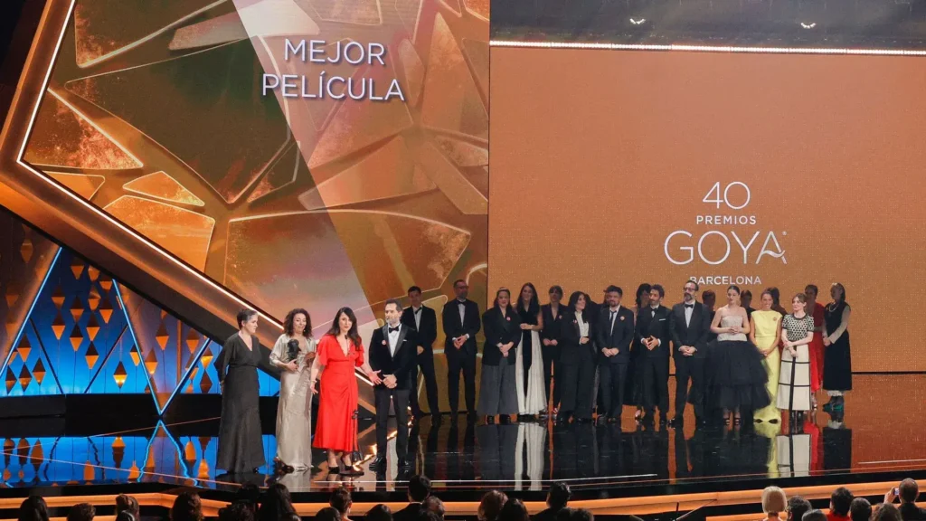 ‘Los domingos’ toca el cielo en unos Premios Goya que pasarán a la historia