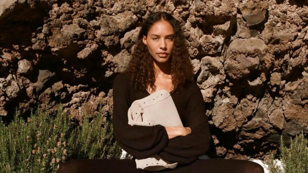 Acaba de llegar a Sfera el conjunto de estilo ‘boho’ que estiliza y alarga la figura