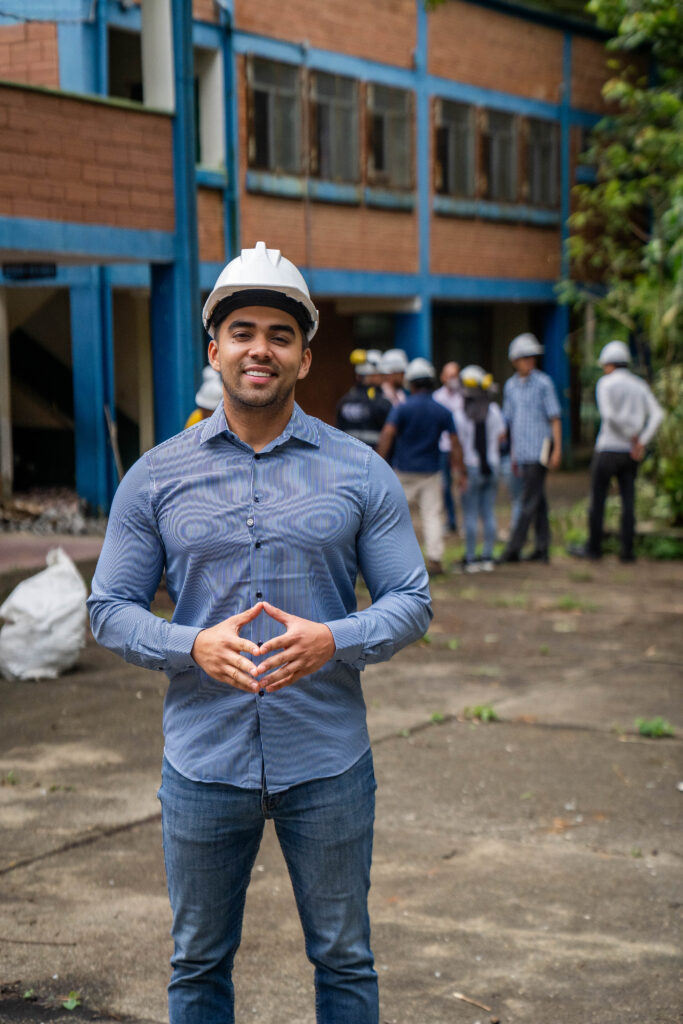 Alcalde Kevin Bernal impulsa la construcción del primer Centro de Desarrollo Infantil (CDI) público en Girardota.