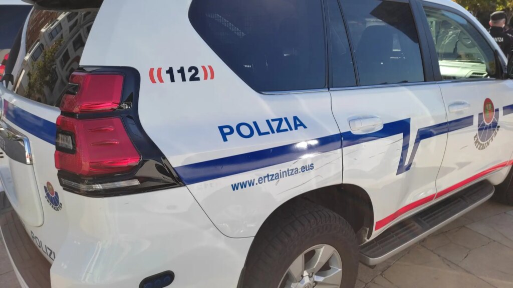 Detenido en Berriz (Bizkaia) tras apuñalar a su pareja, herida de gravedad