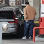 El mecánico Juan José sobre la subida del precio del combustible: «Es mentira»