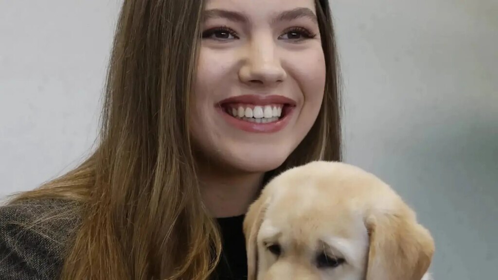 La infanta Sofía se reencuentra con antiguas amigas del colegio donde estudió secundaria