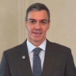 Sánchez denuncia la «infamia» de que PP y Vox ensayen la «violación» del Derecho Constitucional en Extremadura