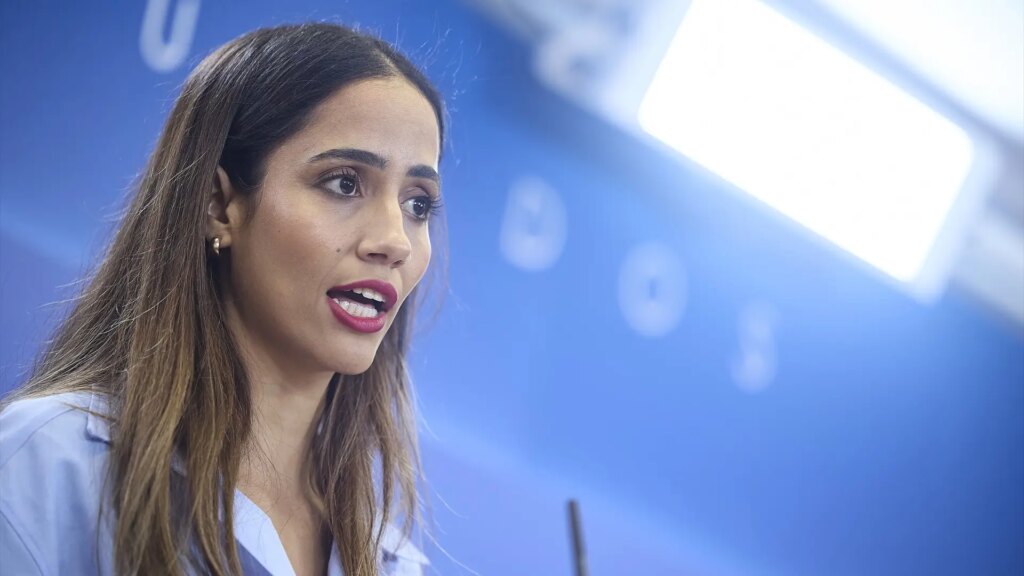 Sumar denuncia que los saharauis quedan «fuera» de la regularización de migrantes por ser apátridas y pide al Gobierno rectificar