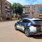 Una mujer de 27 años, herida grave tras caerle encima una ventana mientras paseaba con un bebé en Sagunto
