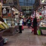 El Mercado de las Maravillas: el gran espacio de compra de barrio que resiste en Madrid