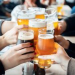 ¿A partir de cuántas cervezas es alcoholismo? El test para saber si estás ante un consumo de riesgo