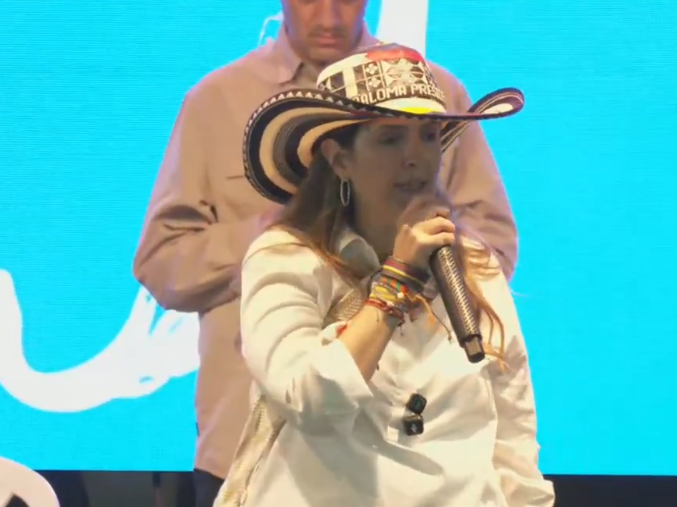 Sincelejo se rinde a Paloma Valencia: Lleno total, Uribe presente y una audiencia digital que rompe esquemas