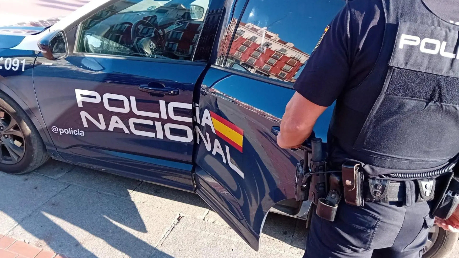 Al menos 10 detenidos en una macrooperación contra el terrorismo yihadista en varias provincias Al menos 10 detenidos en una macrooperación contra el terrorismo yihadista en varias provincias