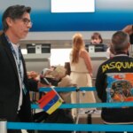 Aterriza en Miami el primer vuelo desde Venezuela en siete años y reabre una ruta clave