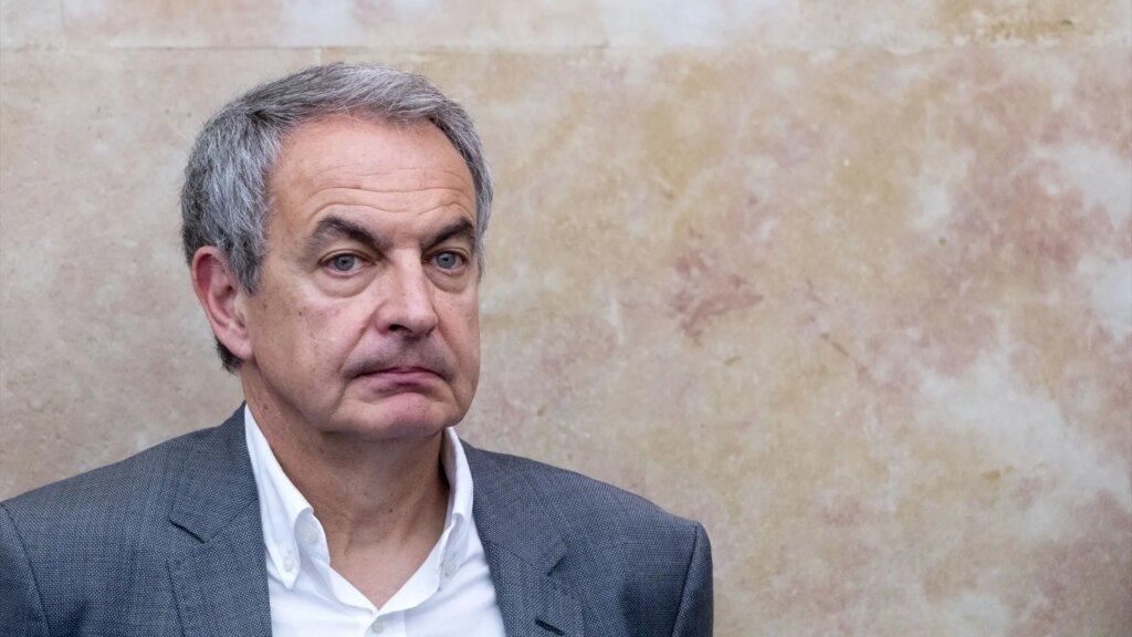 El juez sitúa a Zapatero como el líder de una «estructura estable y jerarquizada de tráfico de influencias» El juez sitúa a Zapatero como el líder de una «estructura estable y jerarquizada de tráfico de influencias»
