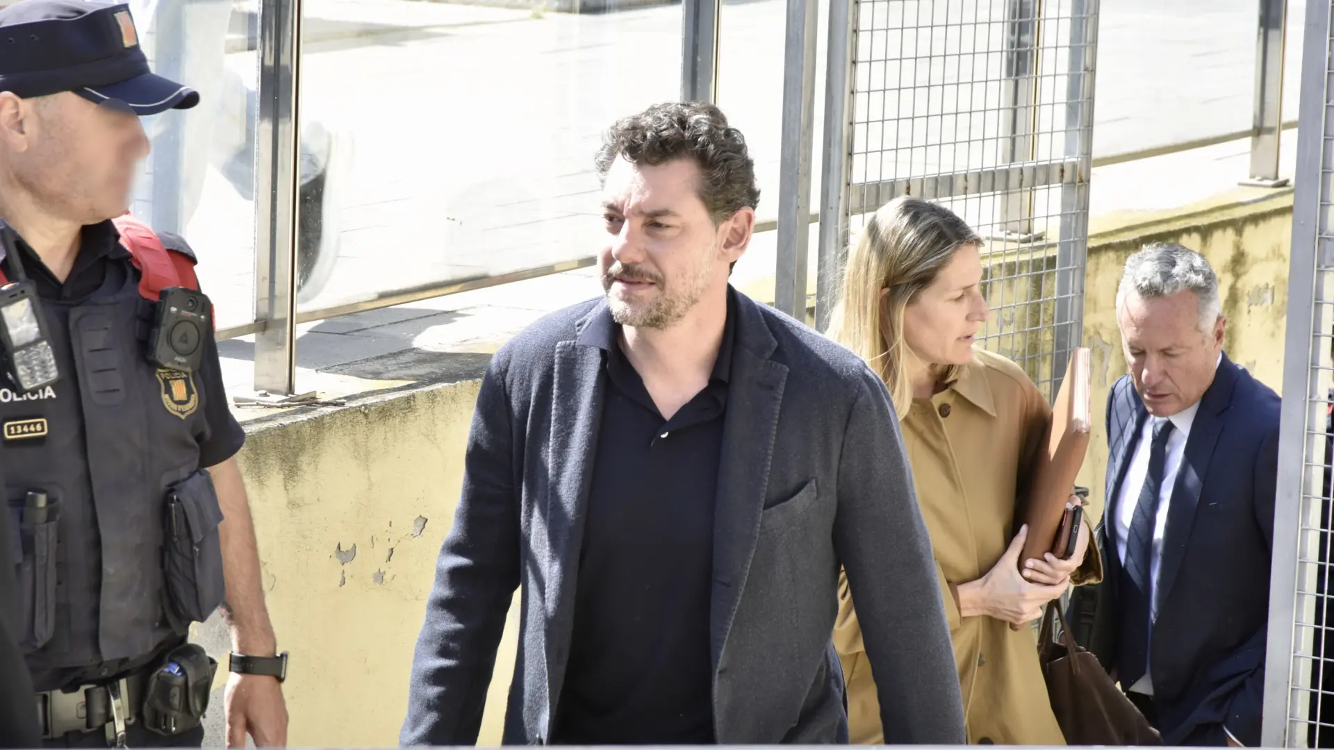 Jonathan Andic pide declarar de nuevo para rebatir «graves imprecisiones» sobre la muerte de su padre en los informes policiales Jonathan Andic pide declarar de nuevo para rebatir «graves imprecisiones» sobre la muerte de su padre en los informes policiales