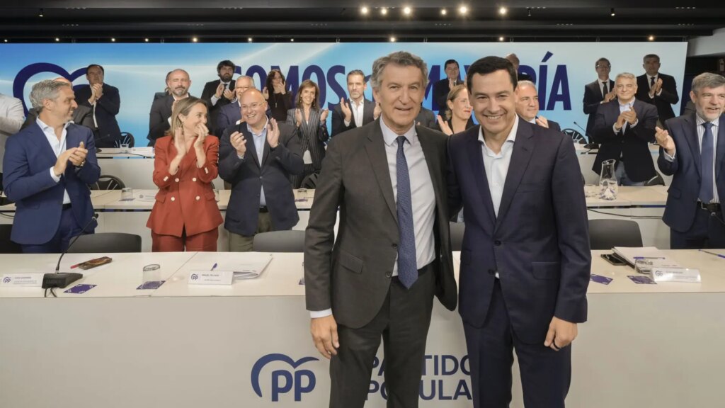 Juanma Moreno intentará gobernar solo sin que Vox aclare si exigirá entrar en la Junta de Andalucía Juanma Moreno intentará gobernar solo sin que Vox aclare si exigirá entrar en la Junta de Andalucía