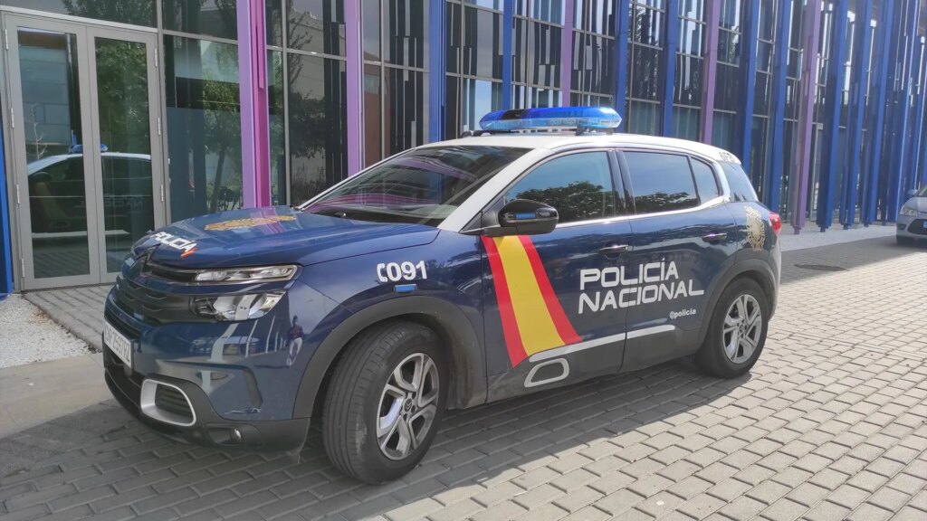 Muere un bebé de 16 meses al precipitarse desde una ventana en Zaragoza Muere un bebé de 16 meses al precipitarse desde una ventana en Zaragoza