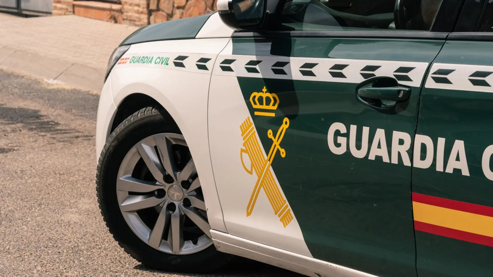 Tres detenidos por robos con alunizaje en establecimientos de la provincia de Toledo