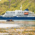 Tres muertos por hantavirus, 14 españoles a bordo… Qué se sabe del crucero de lujo que viva una situación médica crítica
