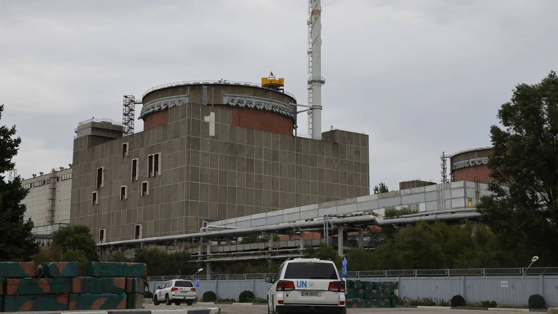 Un dron ucraniano impacta contra el edificio de una de las turbinas de la central nuclear de Zaporiyia Un dron ucraniano impacta contra el edificio de una de las turbinas de la central nuclear de Zaporiyia