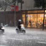 Una tormenta de granizo azota el centro de Barcelona