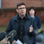 el alcalde de Gran Mánchester amenaza con disputarle el liderazgo a un tocado Starmer