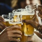 Casi cuatro de cada diez jóvenes en España dicen haber reducido su consumo de alcohol en los últimos años