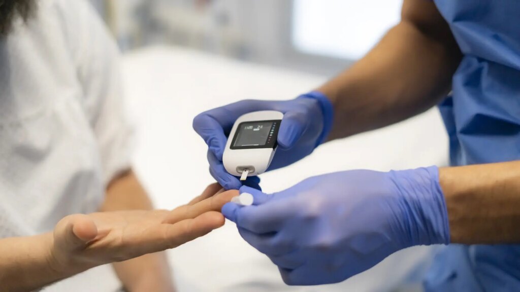 Desarrollan un tratamiento alternativo con insulina para pacientes con diabetes tipo 2