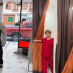 El divertido anuncio viral de una tienda de ropa que comienza como un robo y acaba en puro humor: "Esto es cine, son unas reinas"