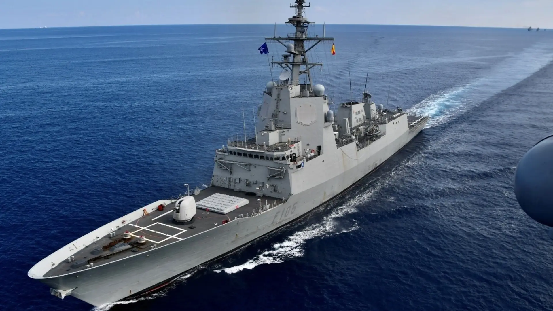 España se suma a una posible misión internacional para defender la navegación en el estrecho de Ormuz España se suma a una posible misión internacional para defender la navegación en el estrecho de Ormuz