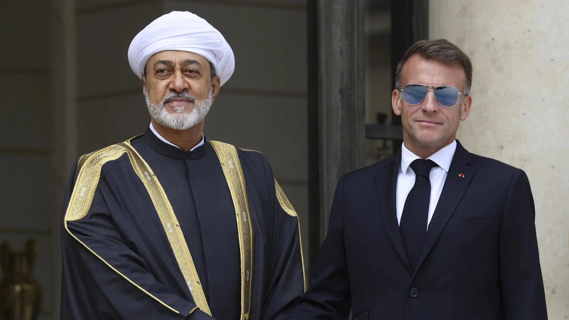 Francia anuncia una misión conjunta con Omán para el desminado del estrecho de Ormuz e Irán lo rechaza