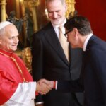 Illa entregará al Papa una copia del acta de la colocación de la primera piedra de la Sagrada Familia Illa entregará al Papa una copia del acta de la colocación de la primera piedra de la Sagrada Familia