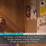 Los vecinos de As Pontes, contra el cura que quiere quitar la terraza de un bar situada en un atrio de la iglesia: «Quiere protagonismo» Los vecinos de As Pontes, contra el cura que quiere quitar la terraza de un bar situada en un atrio de la iglesia: «Quiere protagonismo»