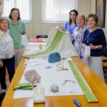 Monjas agustinas, costureras voluntarias y miles de fieles ultiman los preparativos para recibir a León XIV: «Lo hacemos de corazón»