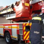 Muere una mujer en un incendio en una vivienda en A Coruña «con síntomas de asfixia y quemaduras» Muere una mujer en un incendio en una vivienda en A Coruña «con síntomas de asfixia y quemaduras»