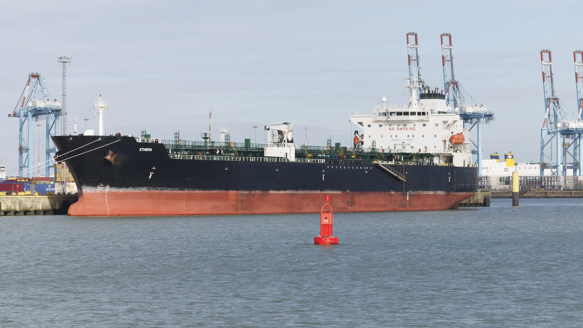 Reino Unido intercepta por primera vez un petrolero de la ‘flota fantasma’ de Rusia Reino Unido intercepta por primera vez un petrolero de la ‘flota fantasma’ de Rusia